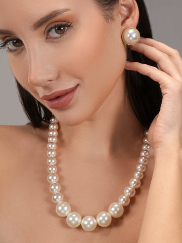 Classic Basraa Pearl Statement Necklace Set – Luxury Round Pearls with Gold Stud Earrings