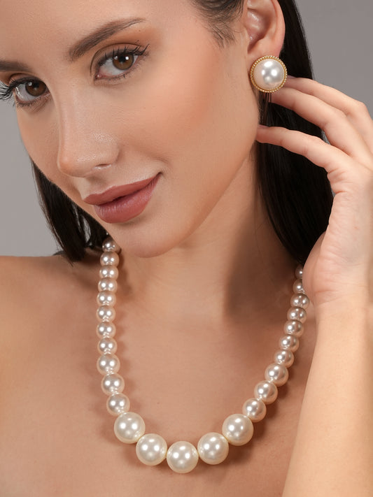 Classic Basraa Pearl Statement Necklace Set – Luxury Round Pearls with Gold Stud Earrings