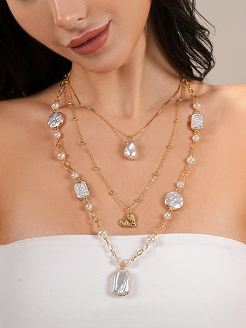Basraa Baroque Pearl & Gold Heart Layered Necklace – Luxe Statement Set