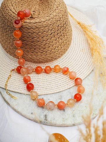 Sunset Orange Agate Beaded Necklace with Gold-Plated Chain – Basraa Gemstone Collection
