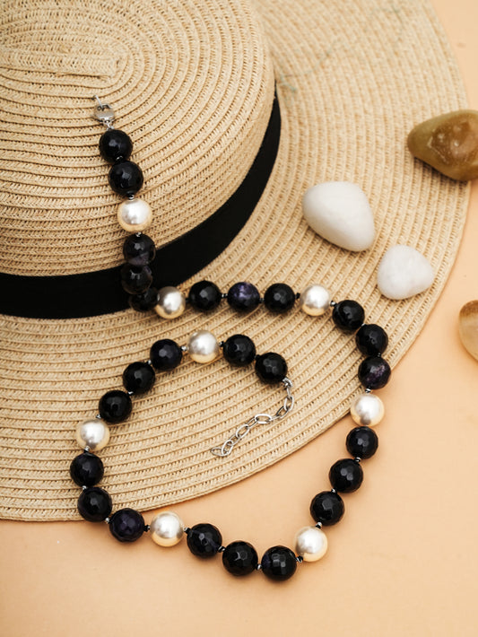 Basraa Onyx Noir Pearl Necklace